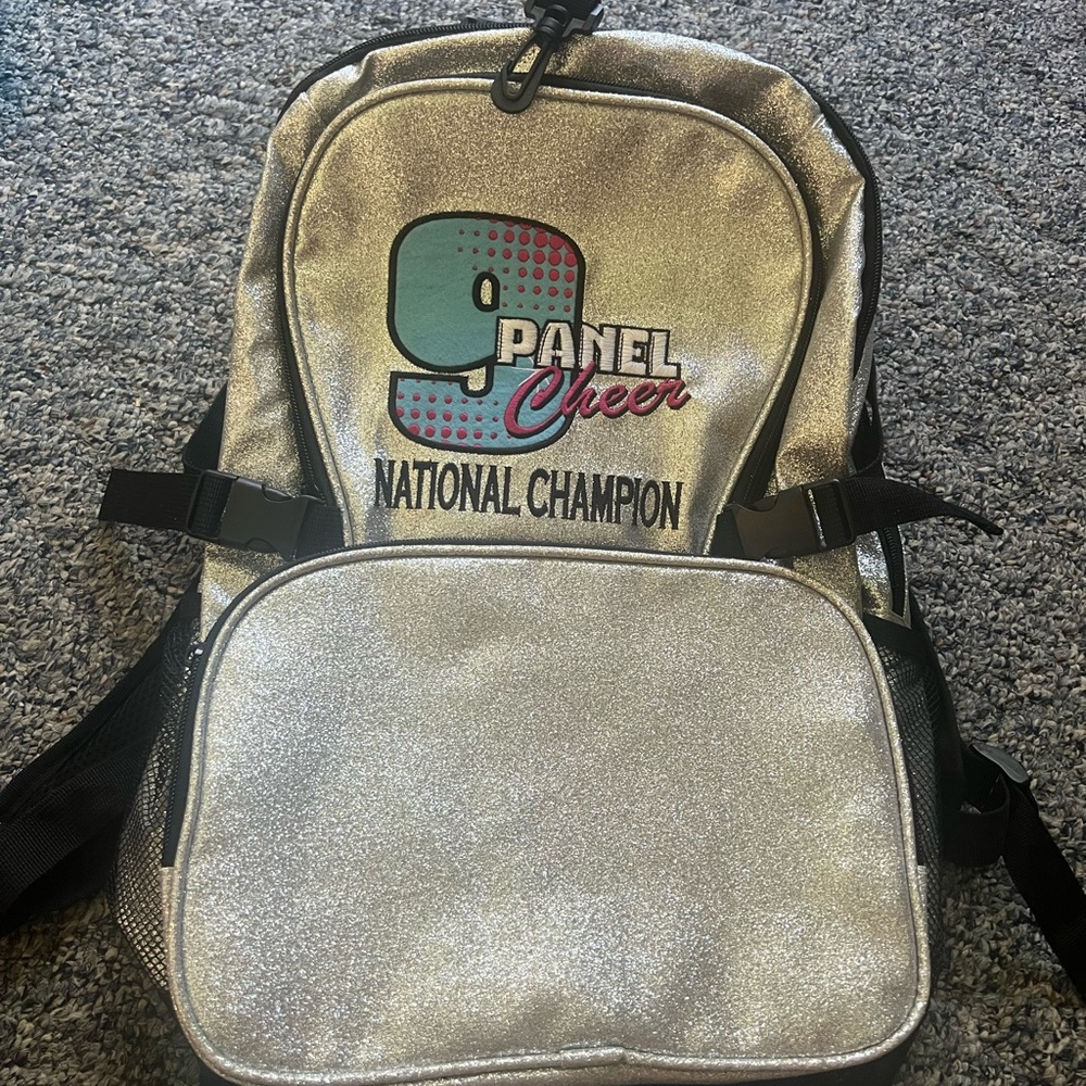 9 Panel Cheer backpack